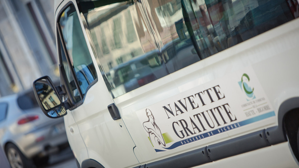 093032navette.jpg