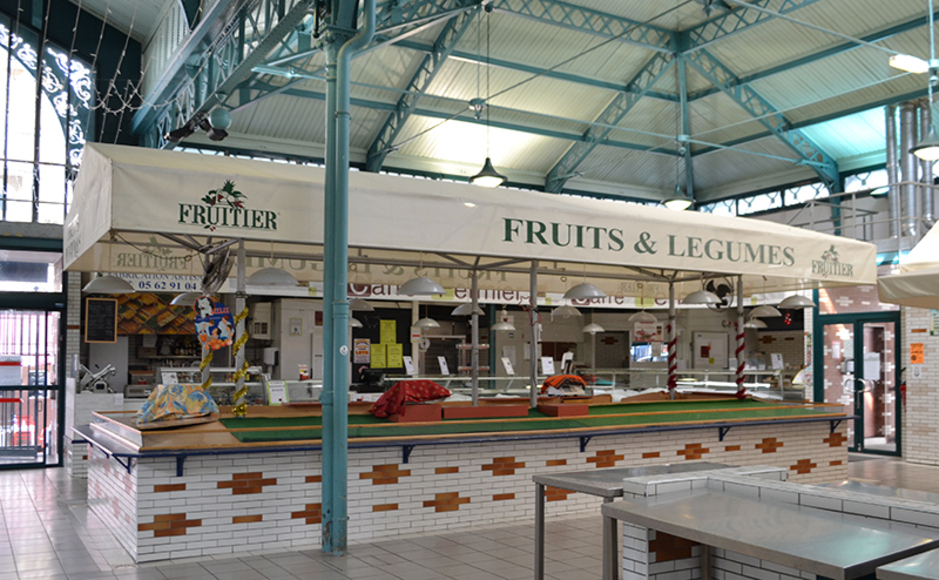 144613stand-primeur-halles-1_web.jpg