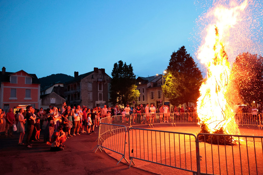 153202feu_de_la_stjean_web_-42.jpg