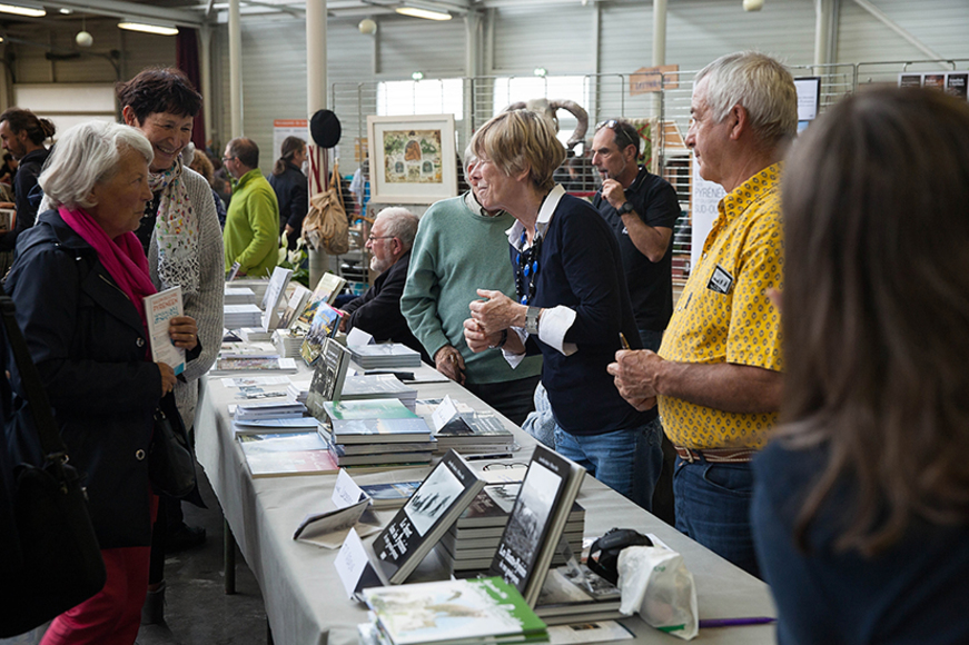 082444salon-du-livre-pyreneen.jpg