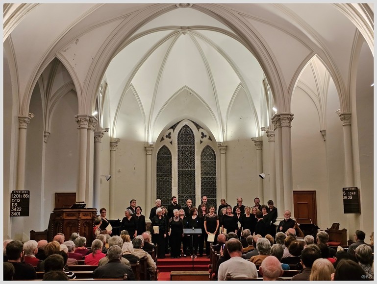103352ensemble-chant-voute-hd.jpg