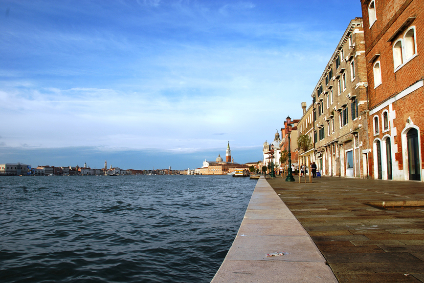 14340412-17-08-10-venezia_ile-de-la-giudecca_a.b_web.jpg