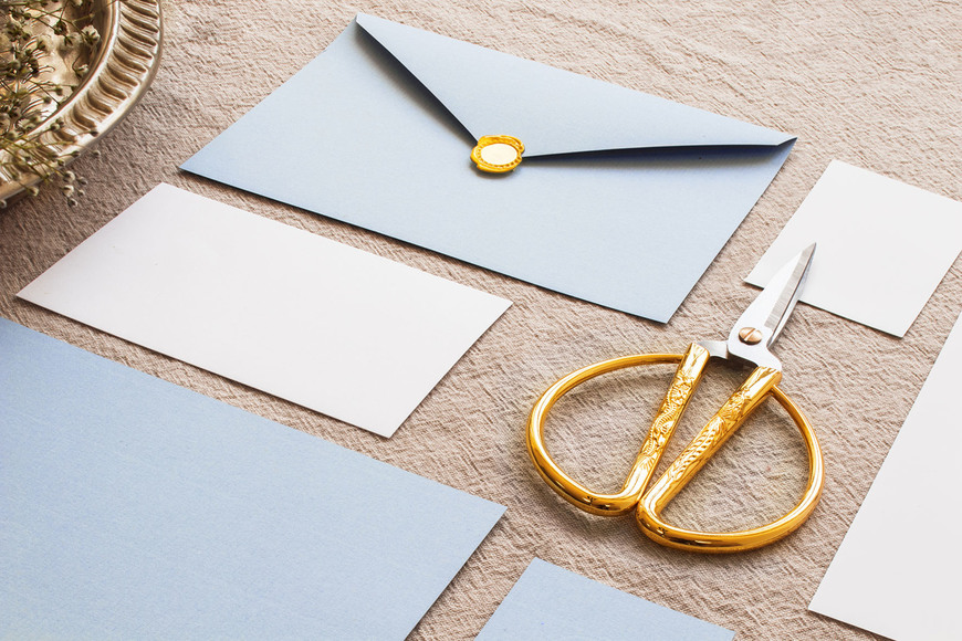 144533gold-scissors-in-composition-on-tablecloth.jpg