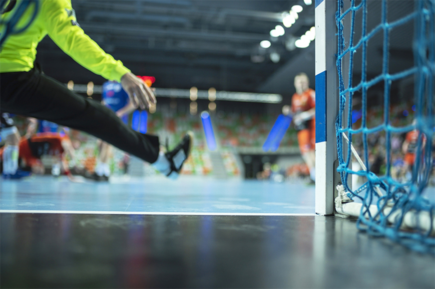 161258handball_web.jpg