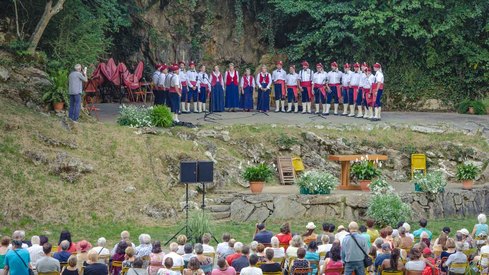 142125fete_des_chanteurs_montagnards_vallon_de_salut_2016_49.jpg